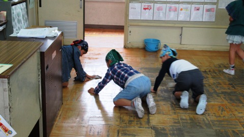 http://kurokitasyo.kids.coocan.jp/IMG_2115.JPG